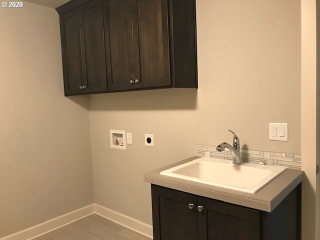 Building Photo - 5321 SE 78th Ave