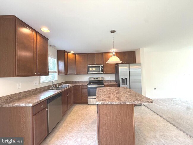 Building Photo - 232 Morlatt Ln