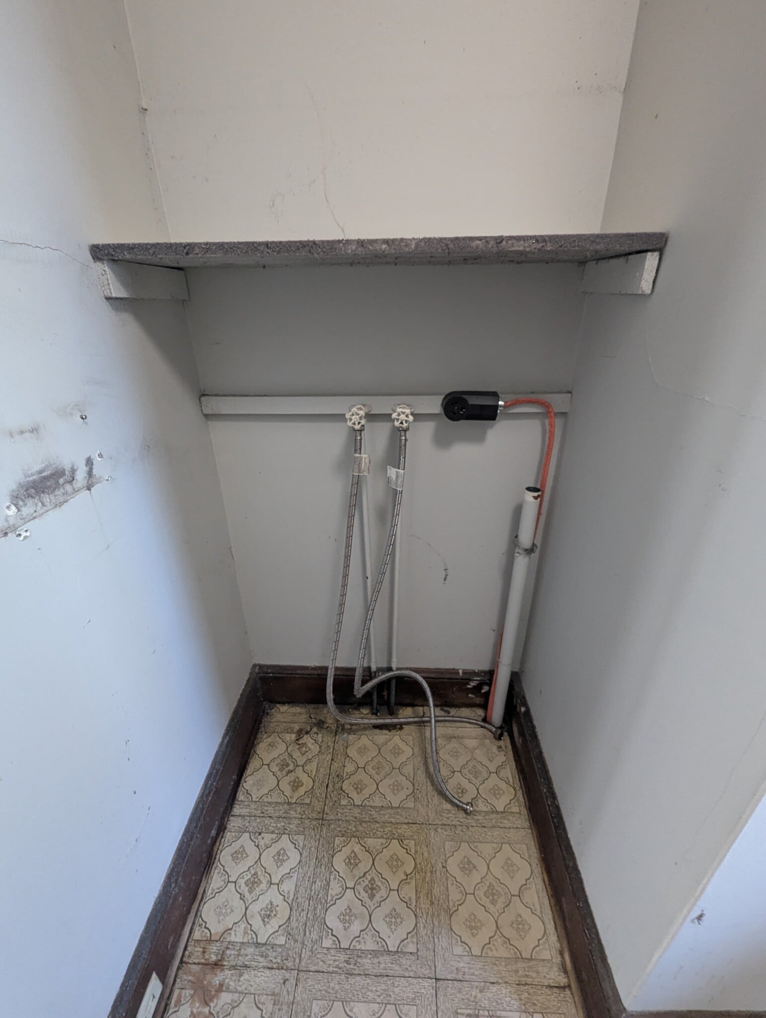 Building Photo - 139 Beacon Ave