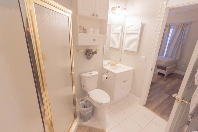 Building Photo - 4835 Carnation Cir