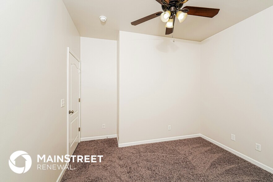 Building Photo - 6525 Southern Trace Dr