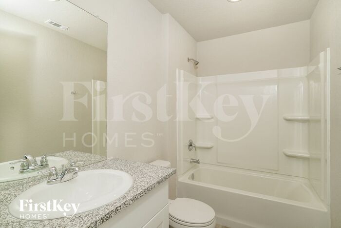 Building Photo - 5308 Fair Moon Dr