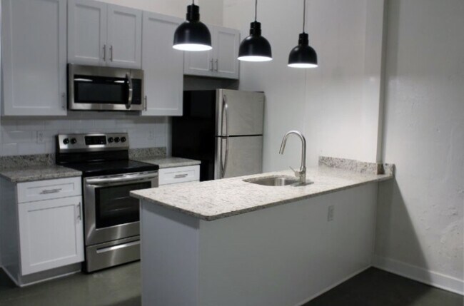 Building Photo - Culpeper Lofts - Building A