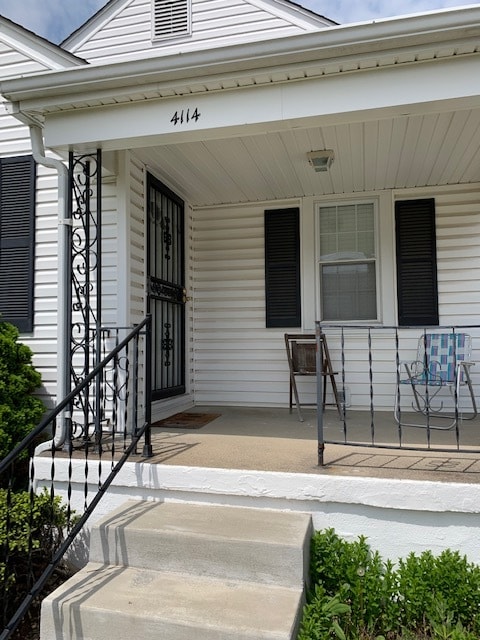 Building Photo - 4114 Hoffman Ave