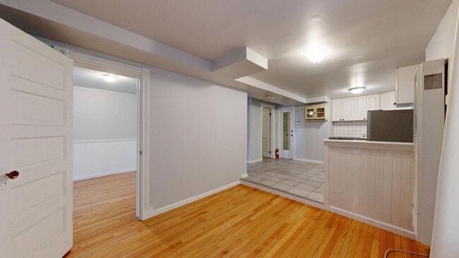 Building Photo - 1135 De Haro St