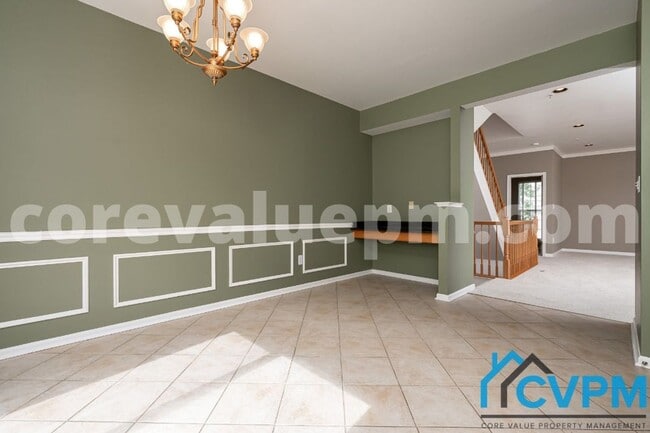 Building Photo - 2668 Streamview Dr