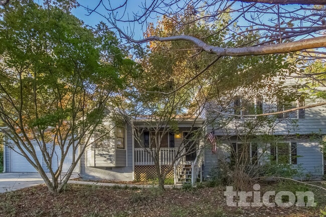 Building Photo - 828 Georgetown Dr