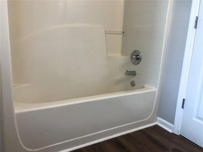 Building Photo - 4450 Lockett Trce