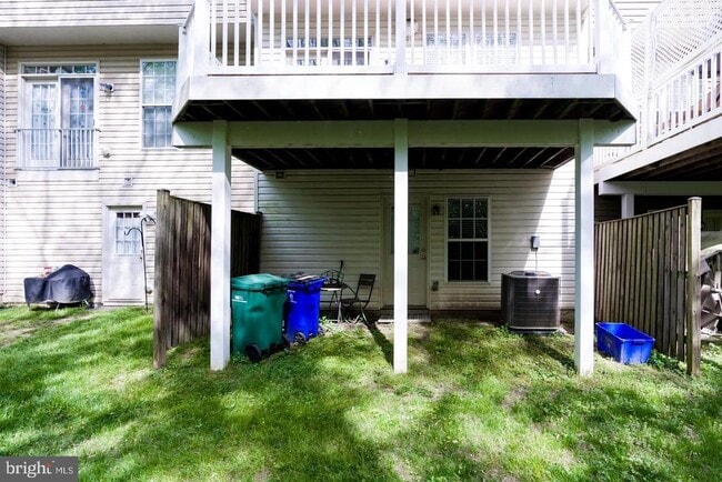 Building Photo - 9544 Guilford Rd
