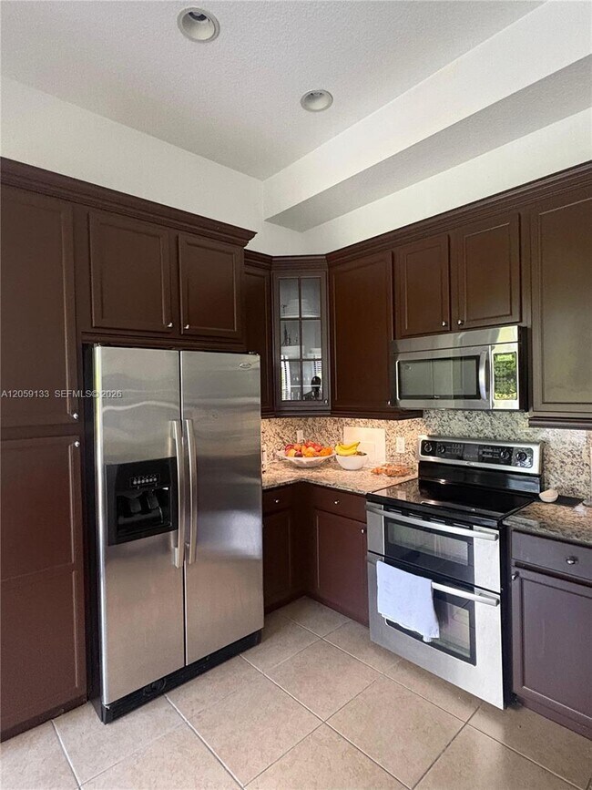 Building Photo - 8378 NW 39th Ct