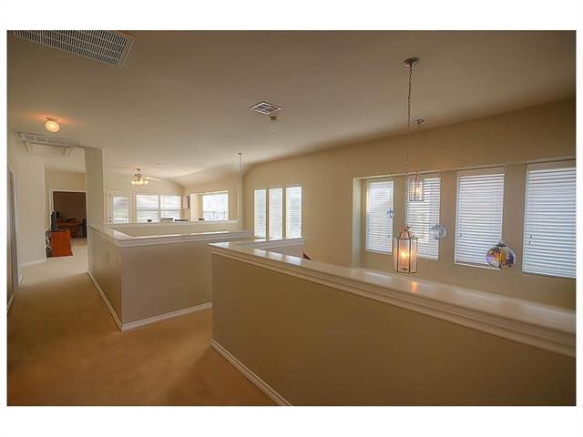 Building Photo - 940 Charleston Ln