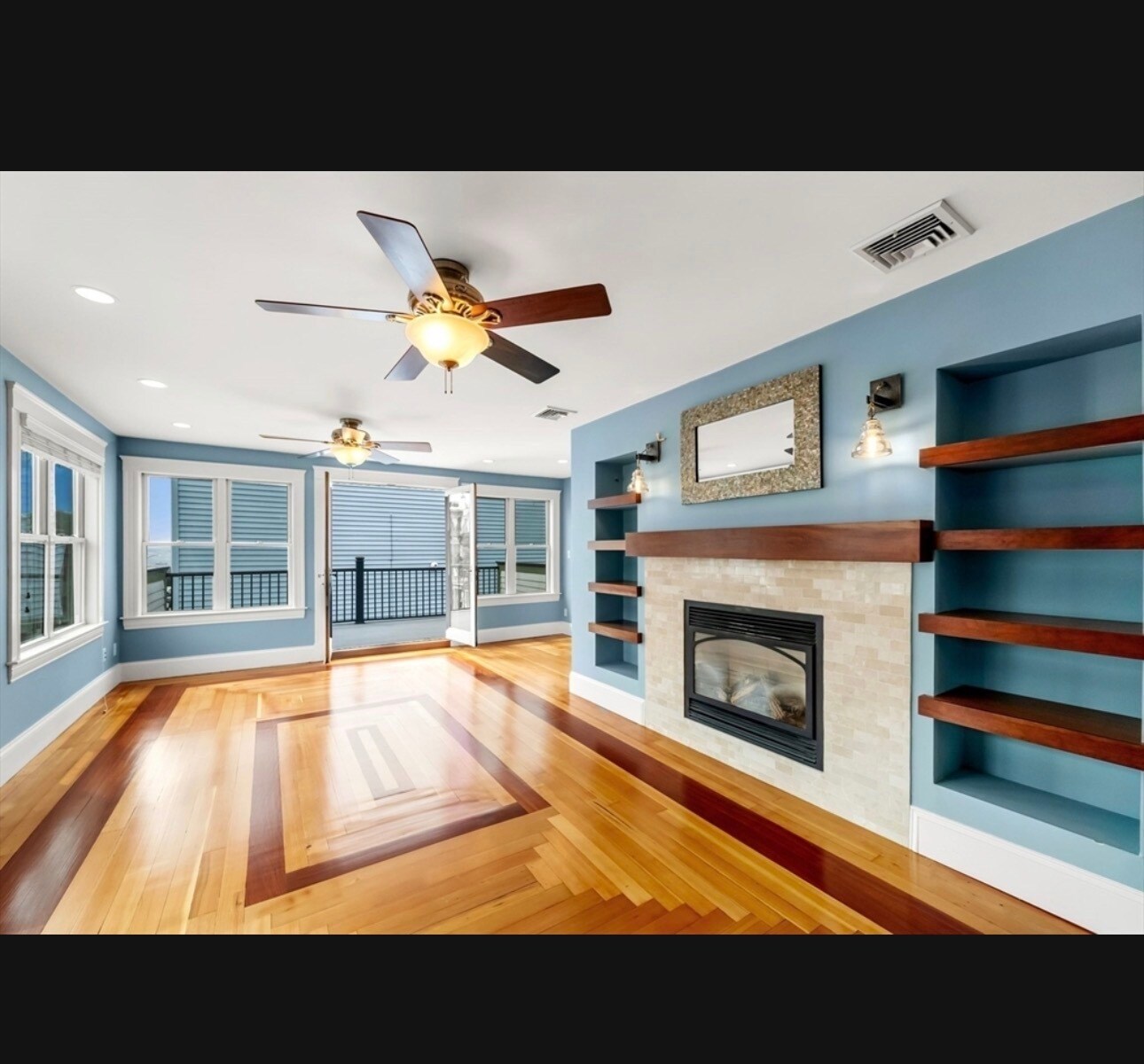 Building Photo - 779 E 6th St