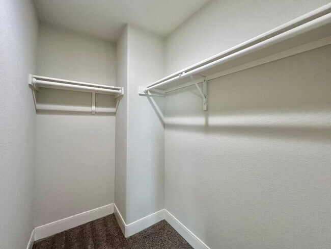 Building Photo - Spacious Townhome with a Private Backyard & No Rear Neighbors!