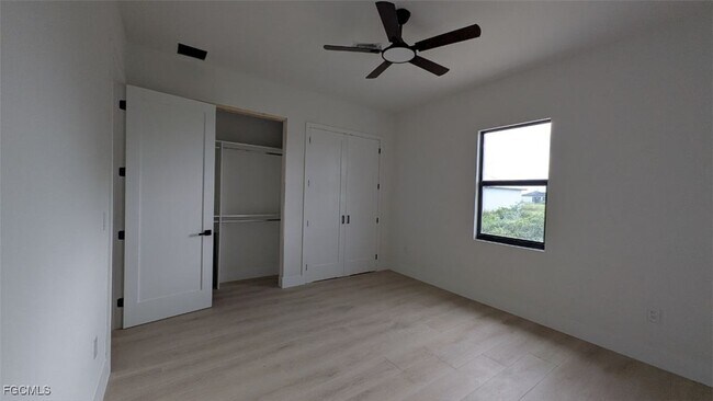 Building Photo - 9054 Lamkin Cir