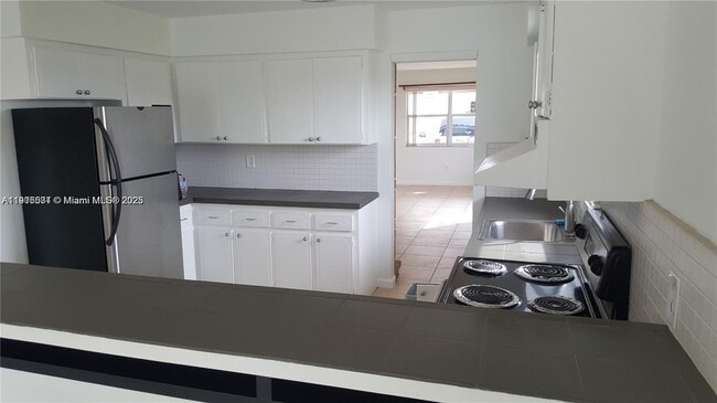 Building Photo - 3689 NW 14th St