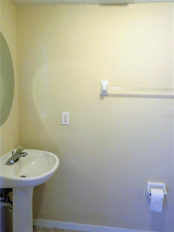 Building Photo - 2233 Fluorshire Dr