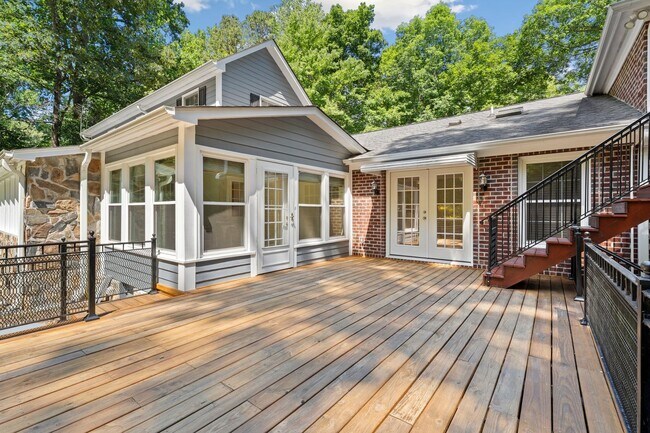 Building Photo - Breathtaking Classic Estate in Falls of New Hope