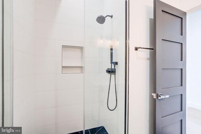 Building Photo - 2228 13th St NW