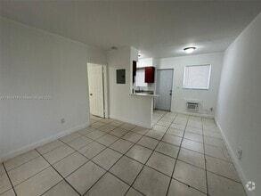 Building Photo - 1280 NE 139th St