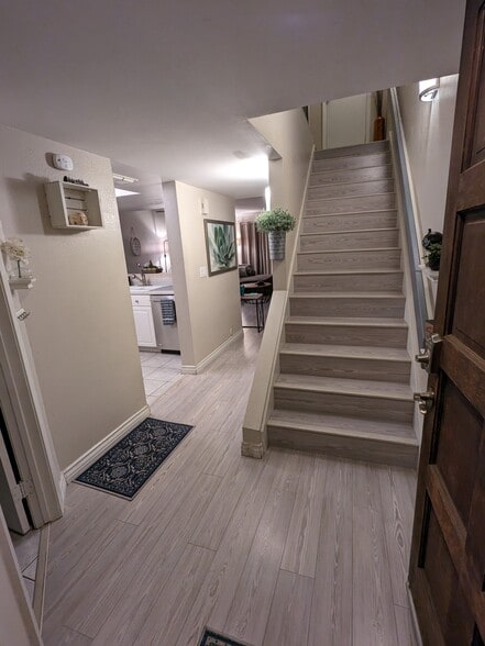 Building Photo - 7910 E Thomas Rd