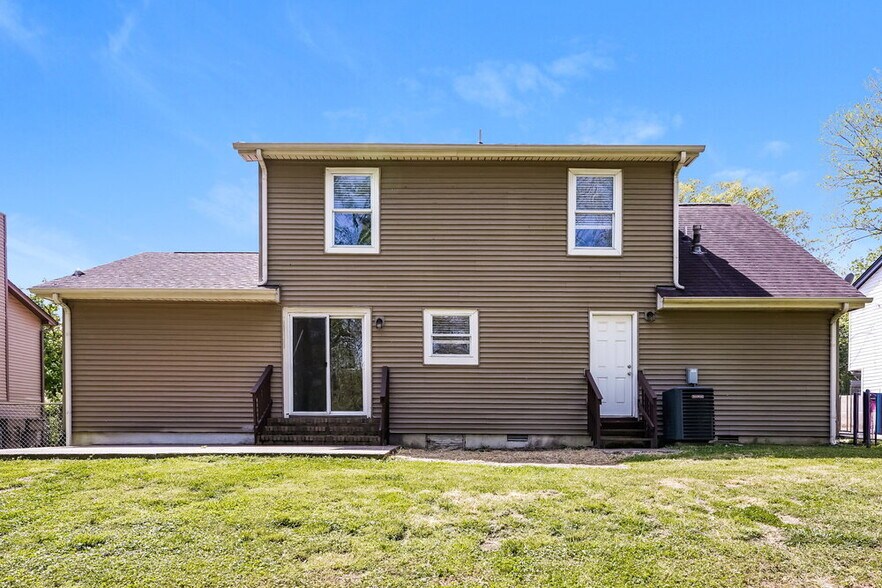 Building Photo - 824 Bishopsgate Rd