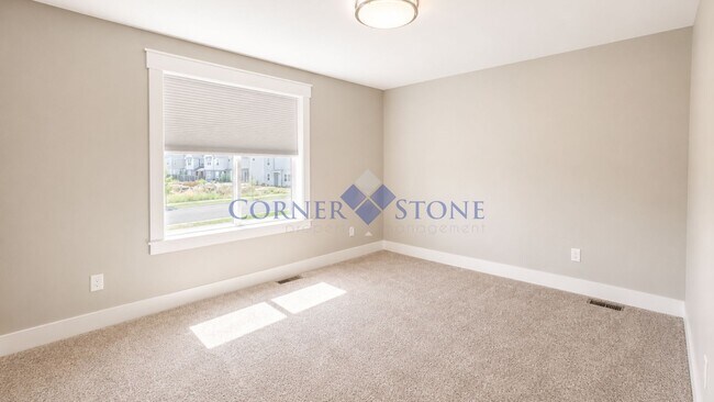 Building Photo - 12483 W Nabesna St