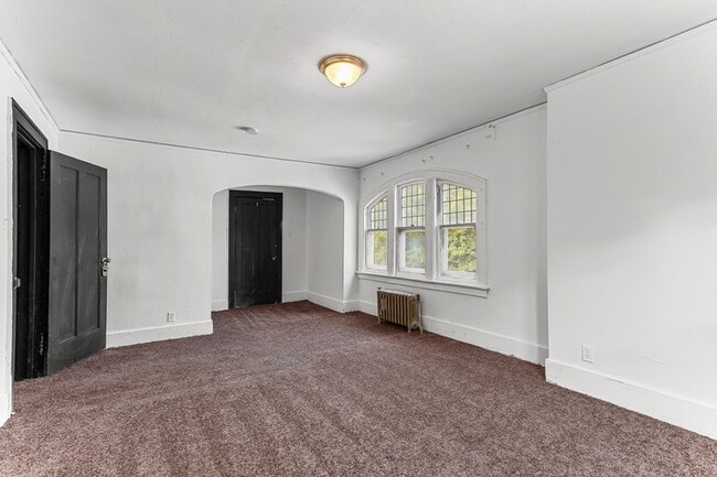 Building Photo - 4357 Fullerton Ave