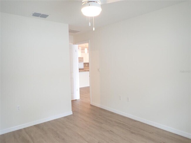 Building Photo - 44 Slumber Path