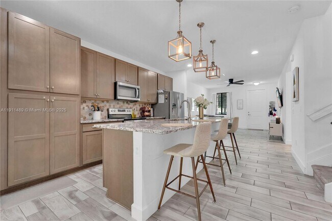 Building Photo - 3374 NW 5th St