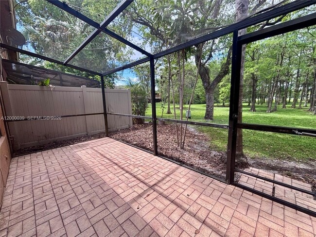 Building Photo - 2215 NW 45th Ave