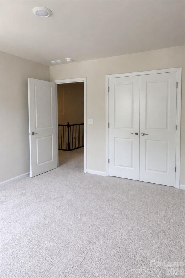 Building Photo - 1115 Bandon Dr