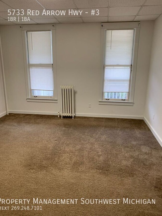 Building Photo - 5733 Red Arrow Hwy