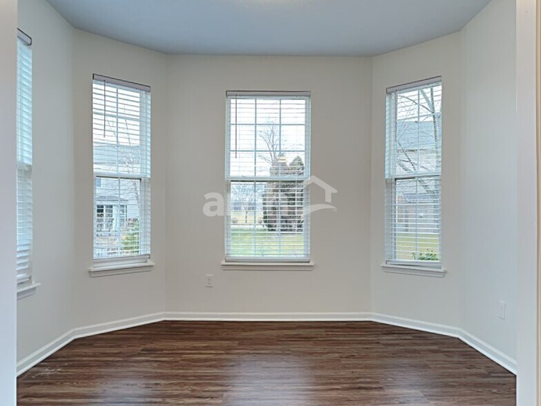 Building Photo - 16250 Milhousen Trail