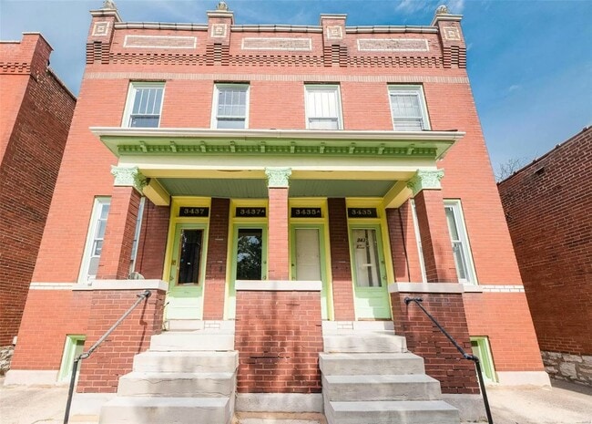 Primary Photo - 3435 Alberta St