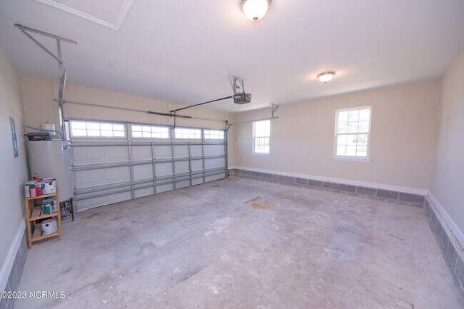 Building Photo - 211 Michel Ct