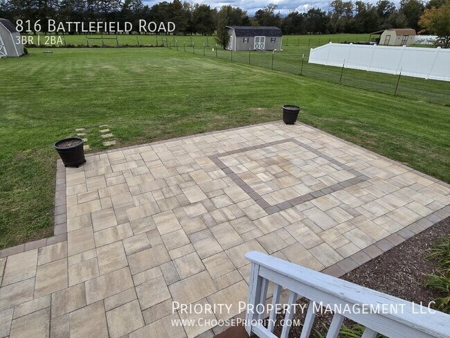 Building Photo - 3BR 2BA Single Family Home, Ft Defiance