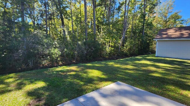 Building Photo - 165 Woodland Pk Lp