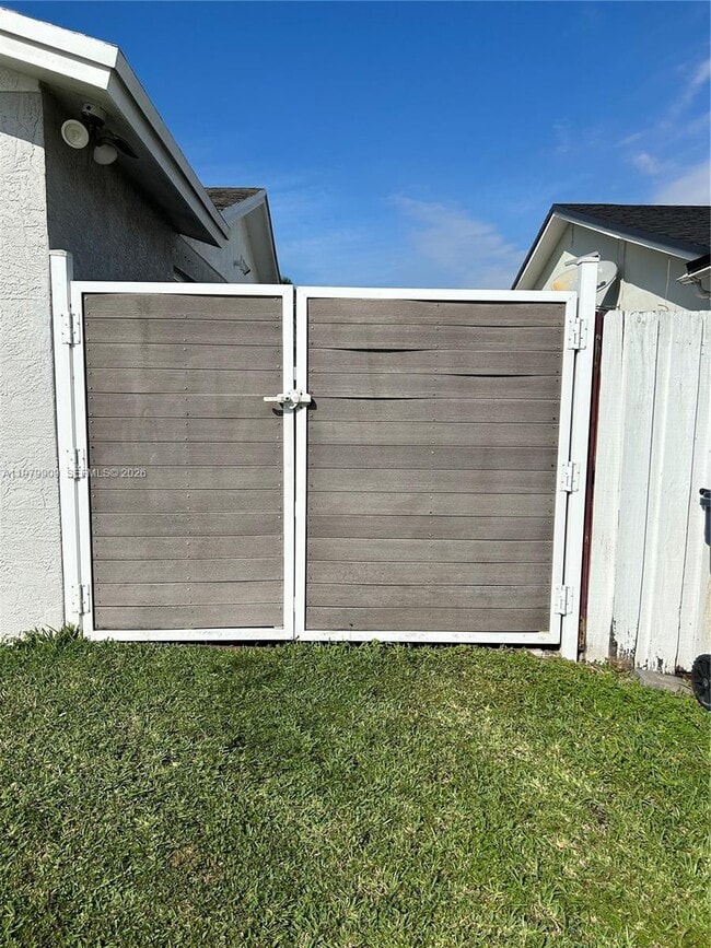 Building Photo - 13351 SW 258th Terrace