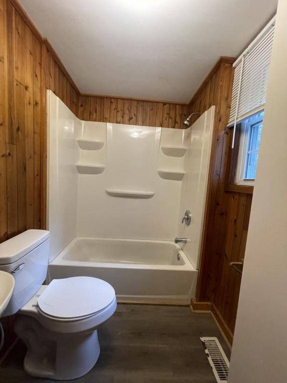 Building Photo - 407 Connecticut Ave