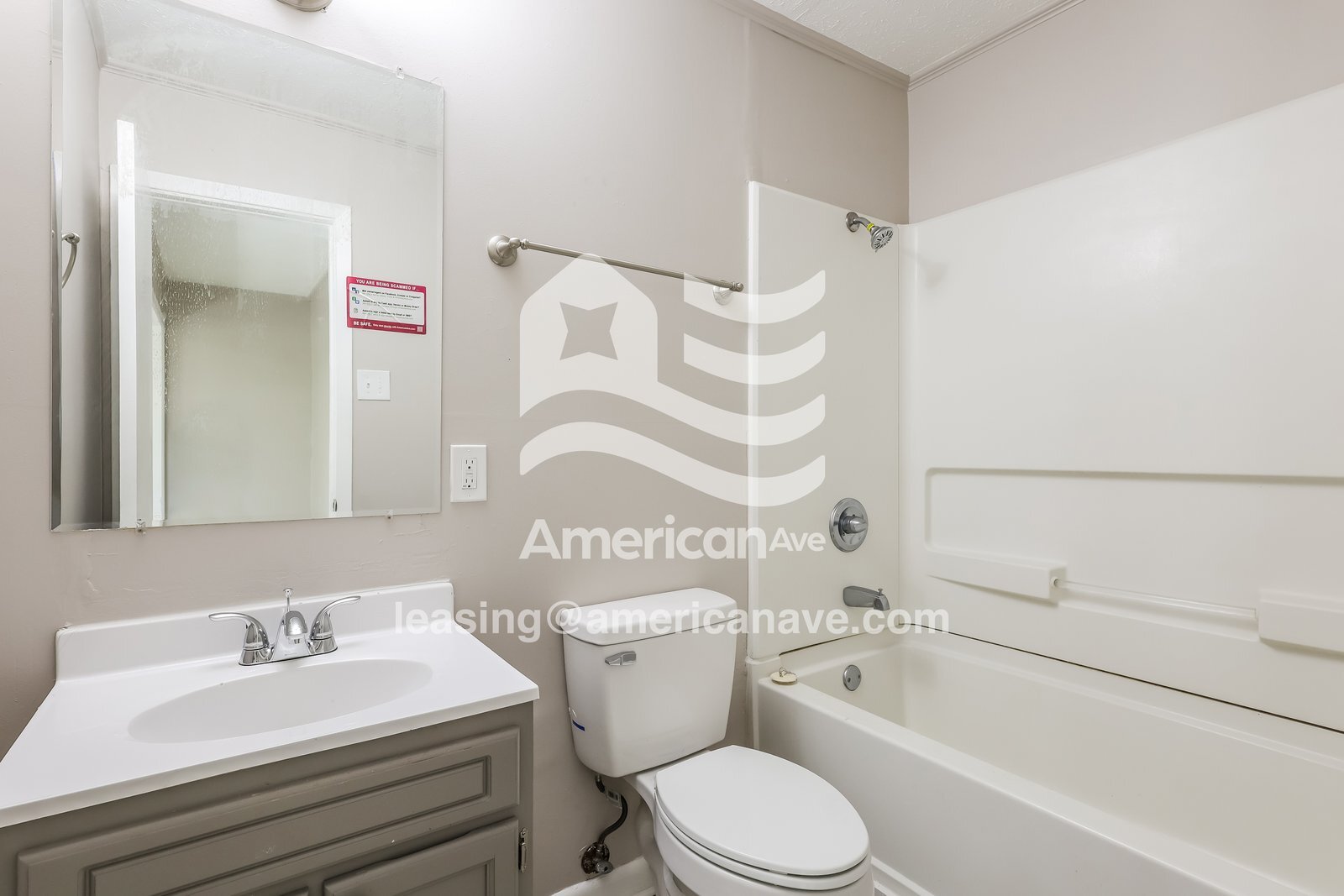 Building Photo - 1185 N Old Canton Rd