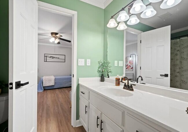 Building Photo - 973 Quail Cove Dr