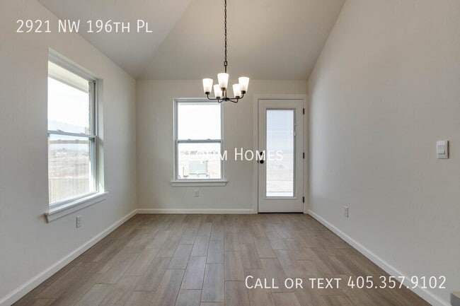 Building Photo - 2921 NW 196th Pl