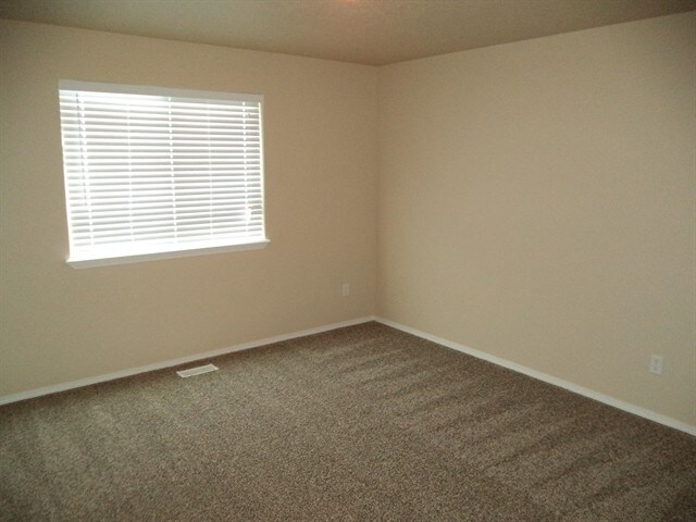 Building Photo - 16866 Bayou Way