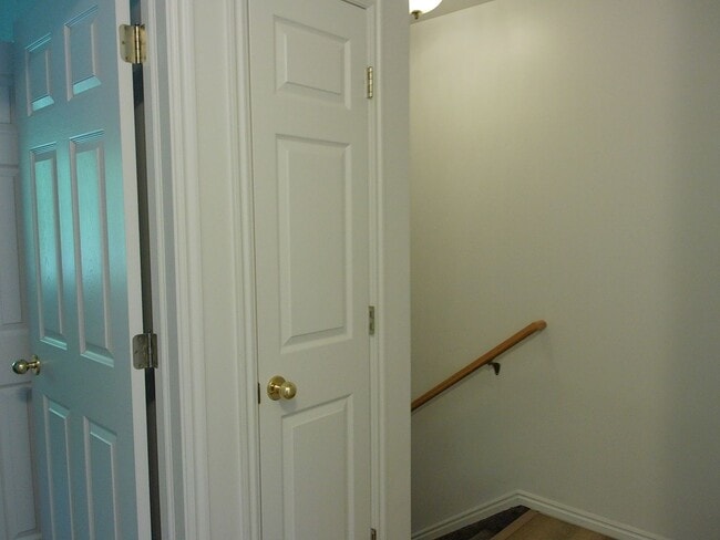 Building Photo - 119 Penhurst Pl