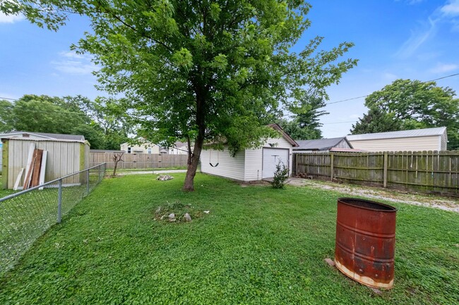 Building Photo - Porch-Side Charm: Turnkey 2-Bed Home with ...