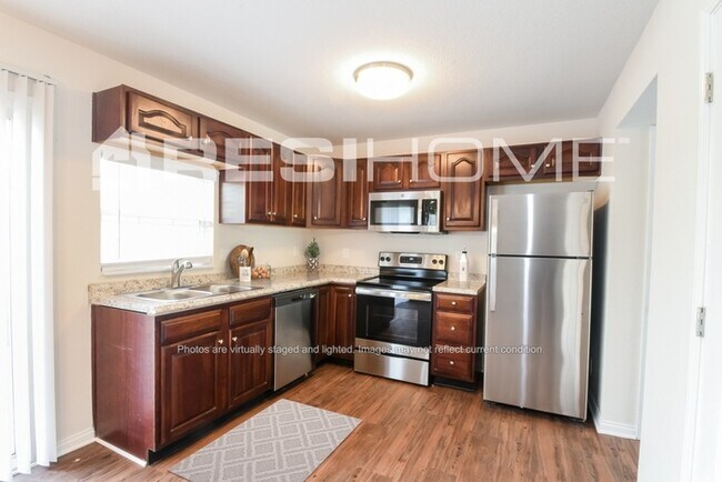 Building Photo - 3943 Hornickel Dr