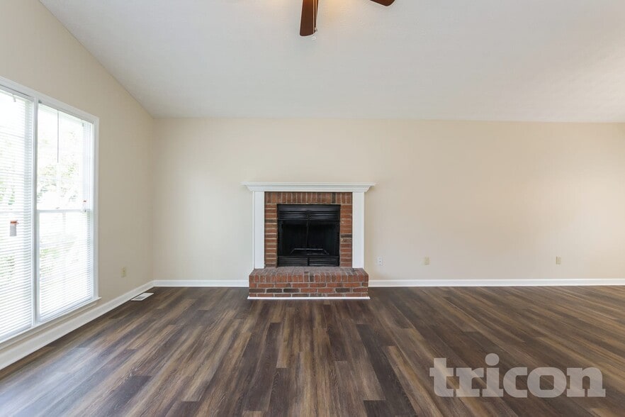 Building Photo - 145 Ridge Run Dr