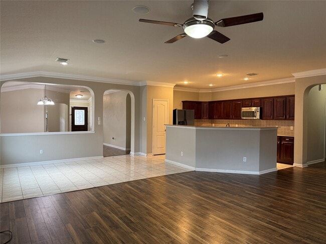 Building Photo - 3706 Grand Hills Ln