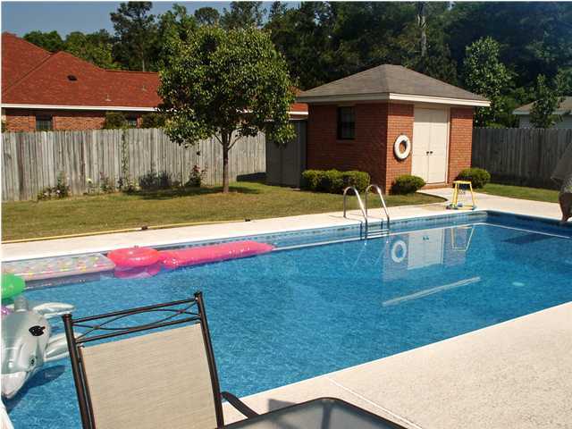 Building Photo - Silver Hills rental!