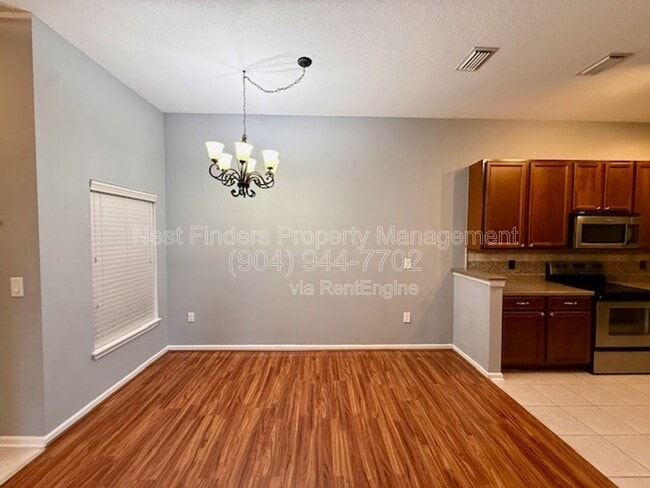 Building Photo - 7067 Deer Lodge Cir